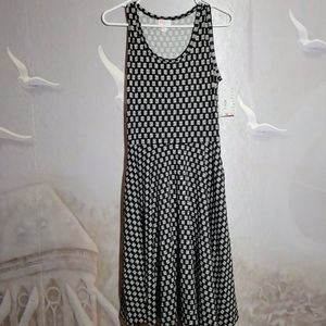 LulaRoe Nicki Tank Dress,  NWT Black & White Print w/Pockets, Soft, Stretch